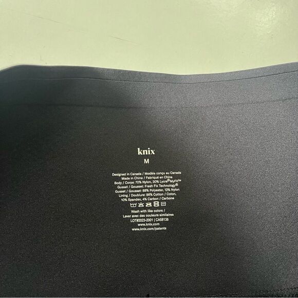 KNIX LeakStrong™ Leakproof Legging Medium - Picture 9 of 13